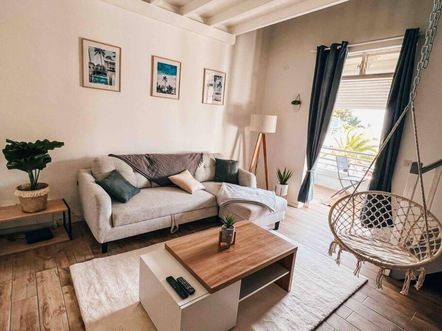 Casa Tropica Sainte-Anne Apartment ภายนอก รูปภาพ